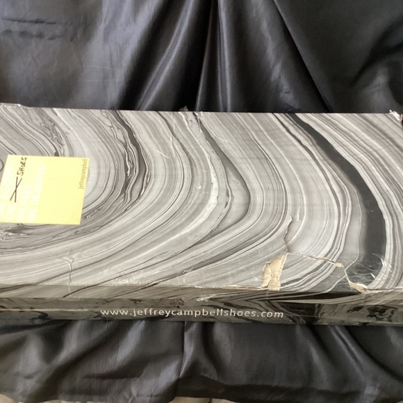 Jeffrey Campbell over the knee black faux shearling lined bridle boots 9 M - Picture 6 of 8